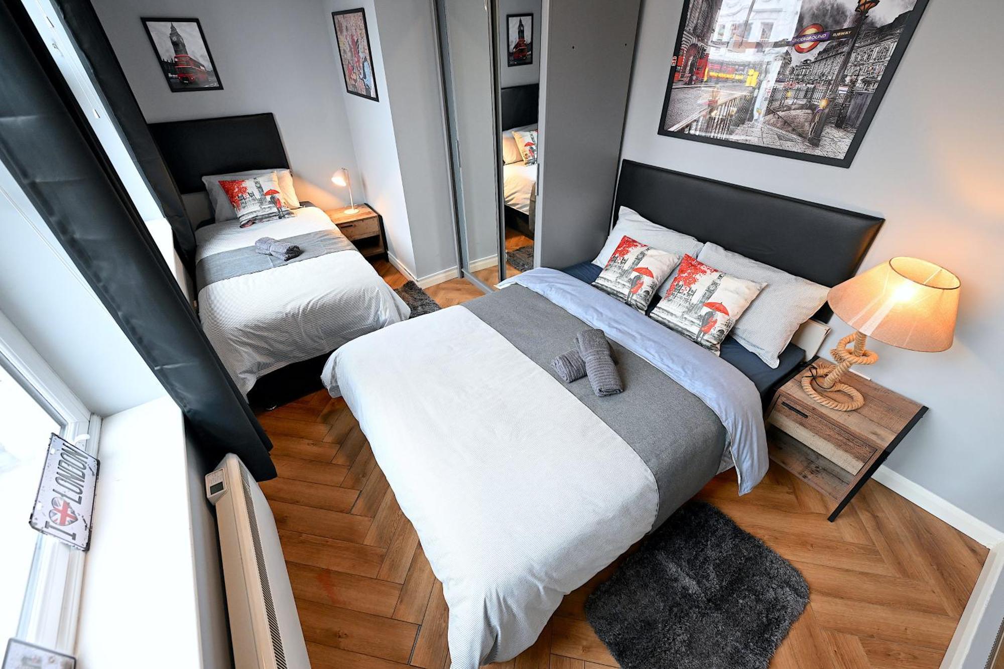 1 Bedroom Flat In Wood Green Piccadilly Line Londra Exterior foto
